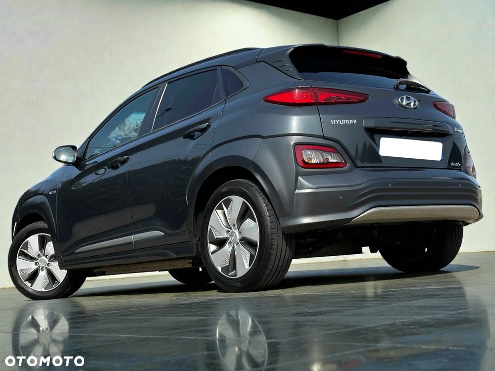 Hyundai Kona 39kWh Style - 14