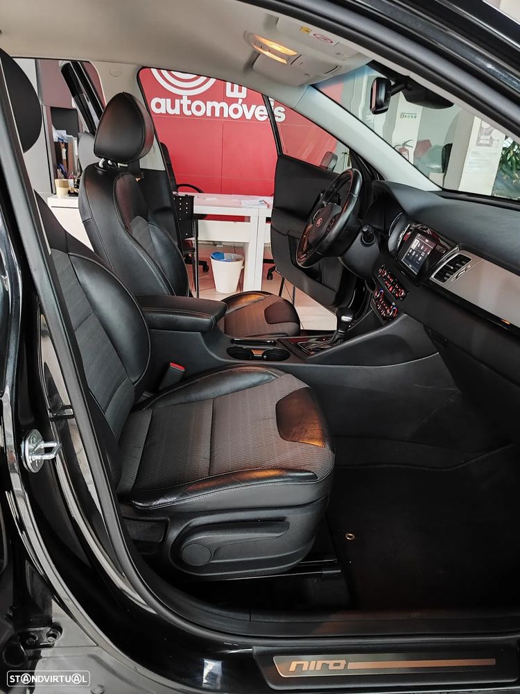 Kia Niro 1.6 GDi HEV EX - 18