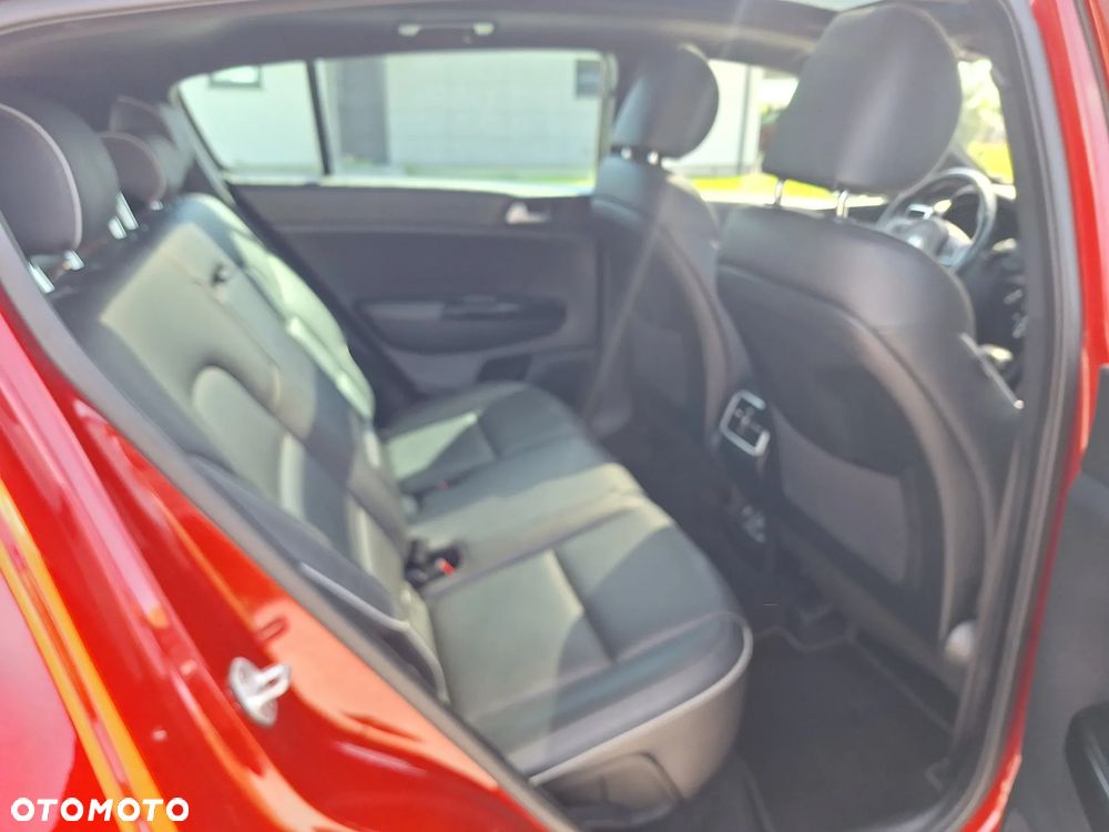 Kia Sportage 1.6 T-GDI AWD DCT GT LINE - 27