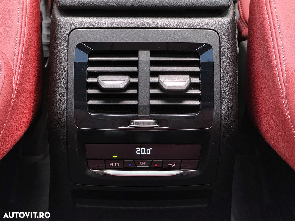 BMW X3 xDrive30i Aut. xLine - 33