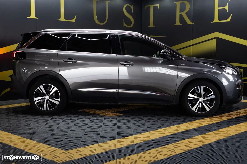 Peugeot 5008 - 4