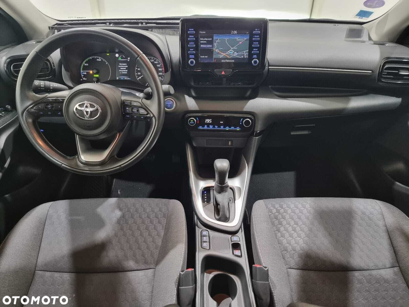Toyota Yaris - 16
