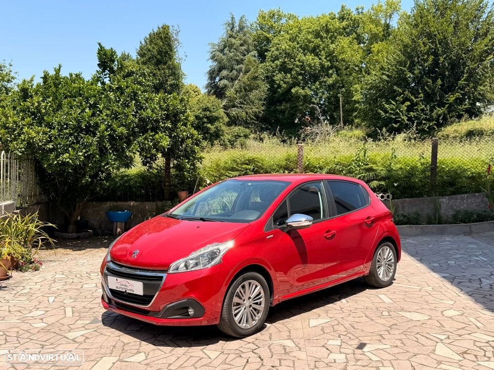 Peugeot 208 1.2 PureTech Style - 1