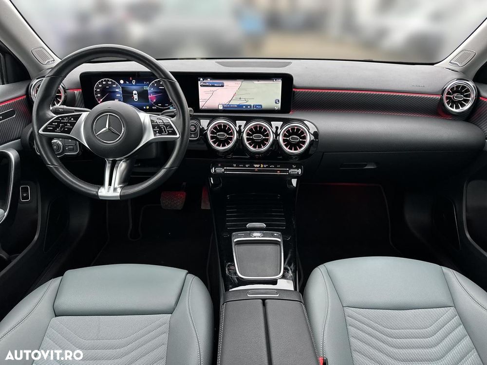 Mercedes-Benz A 220 4MATIC Aut. - 15