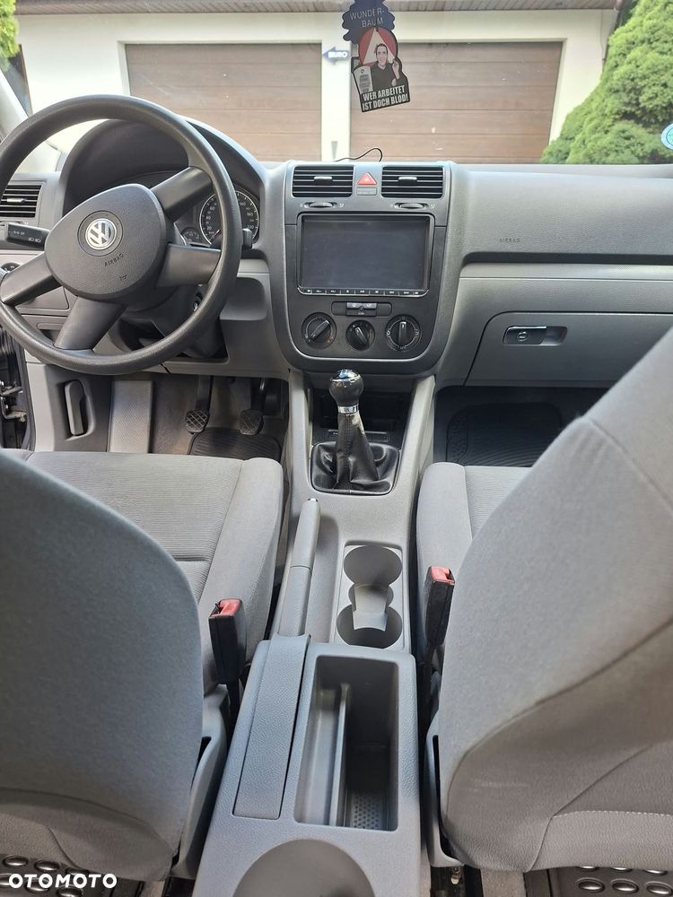 Volkswagen Golf 1.6 Comfortline - 13