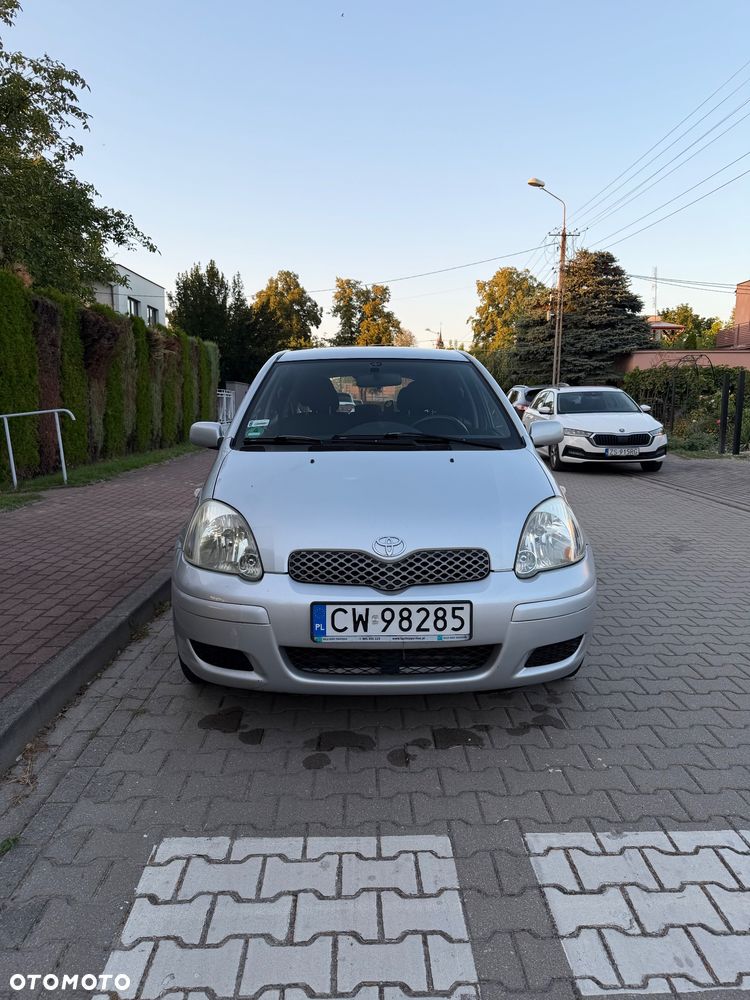 Toyota Yaris 1.4 D-4D Terra - 10