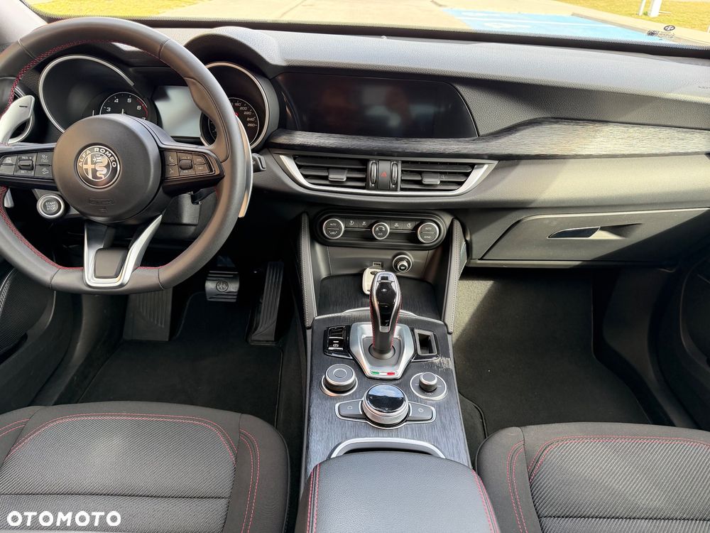 Alfa Romeo Stelvio 2.0 Turbo Business Q4 - 28