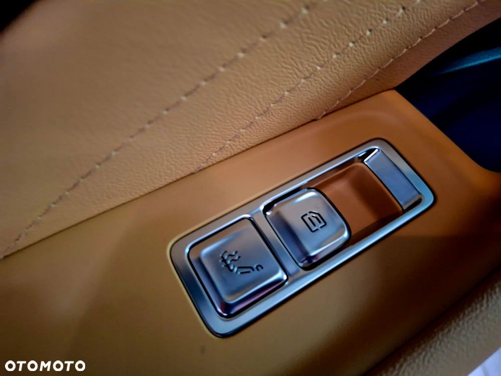 Hongqi H5 2.0T Comfort - 20