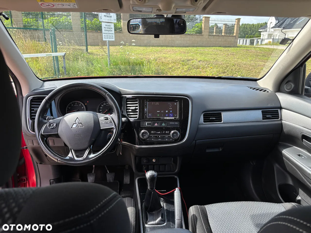 Mitsubishi Outlander 2.0 Invite + 2WD - 10
