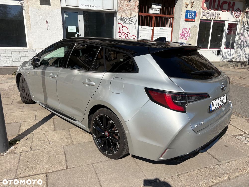 Toyota Corolla ver-2-0-hybrid-gr-sport - 5