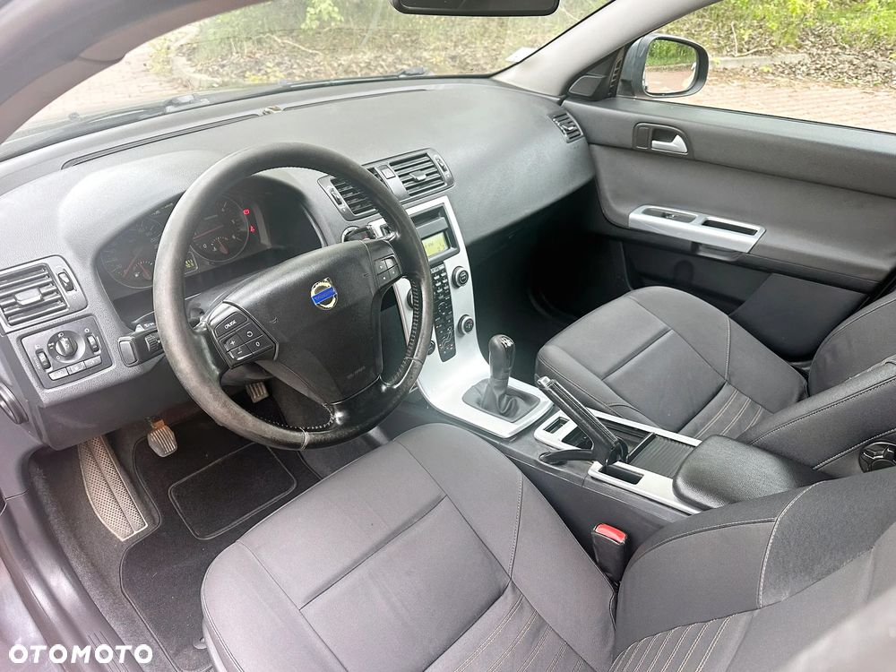 Volvo V50 DPF D4 Momentum - 28