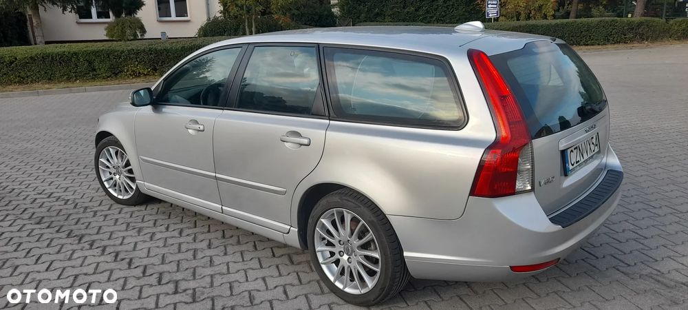 Volvo V50 - 8