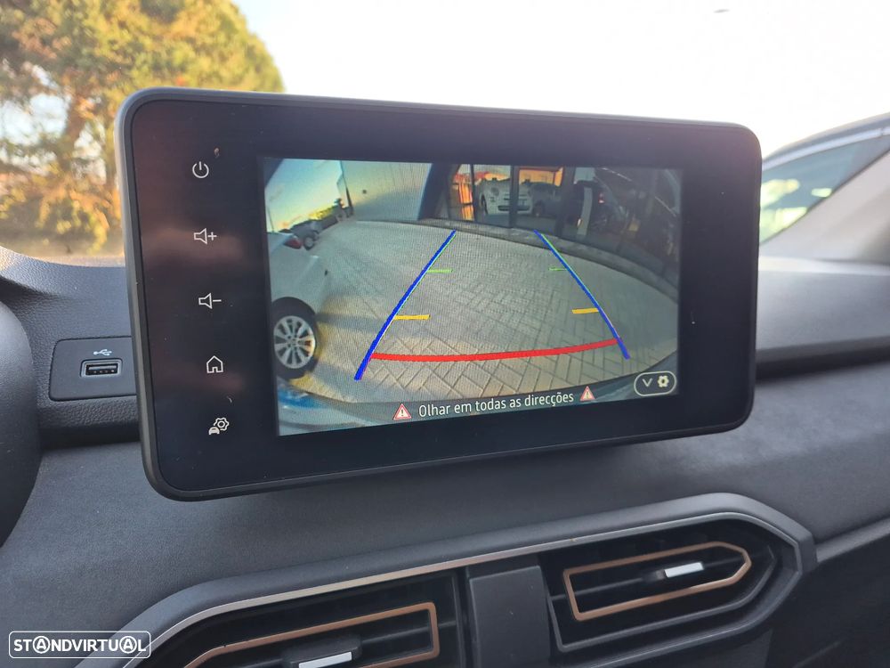 Dacia Jogger 1.0 TCe SL Extreme 7L - 28