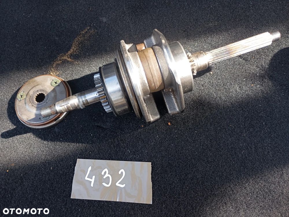 YAMAHA MAJESTY 125 WAL KORBOWY 00-06 - 2