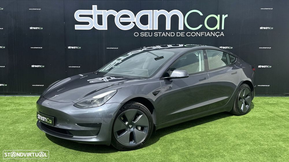 Tesla Model 3 Standard Range Plus RWD - 1
