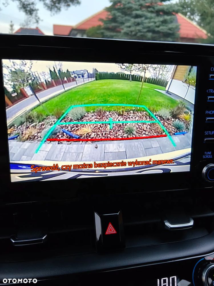 Toyota Corolla 1.8 Hybrid Comfort - 12