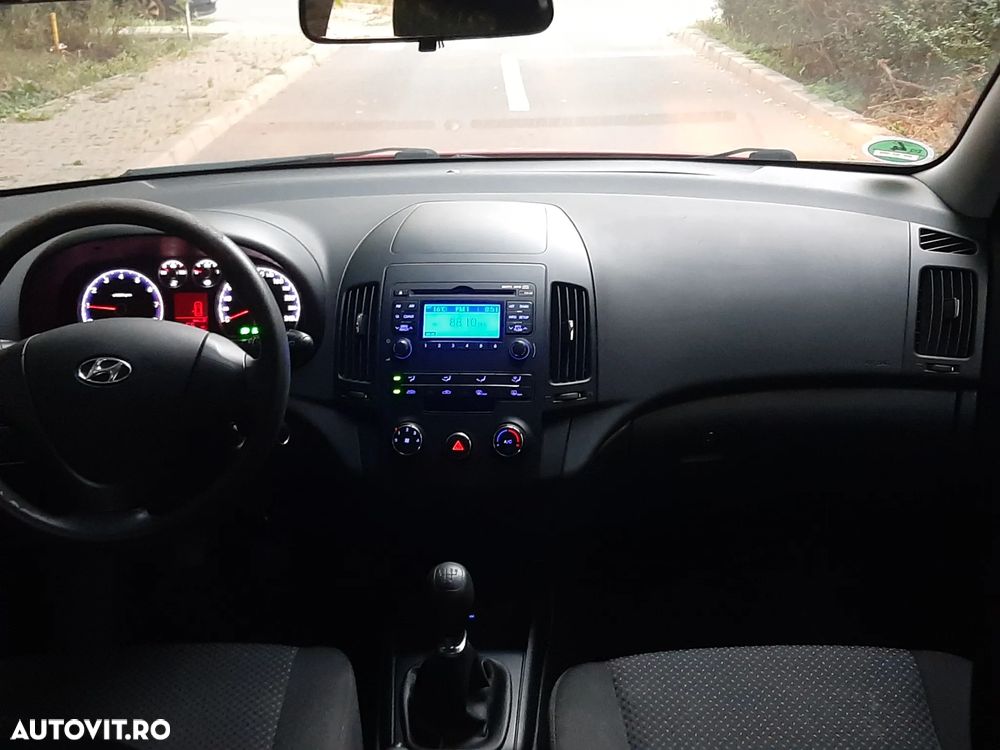 Hyundai i30 1.4 FIFA WM Edition - 7