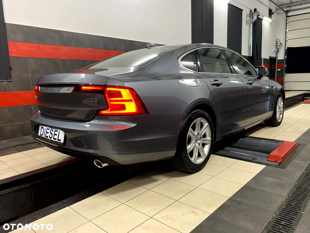 Volvo S90 D3 Momentum - 13