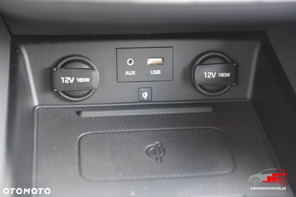 Hyundai IONIQ - 31