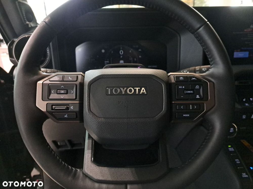 Toyota Land Cruiser LC 2.8 D-4D Executive - 21