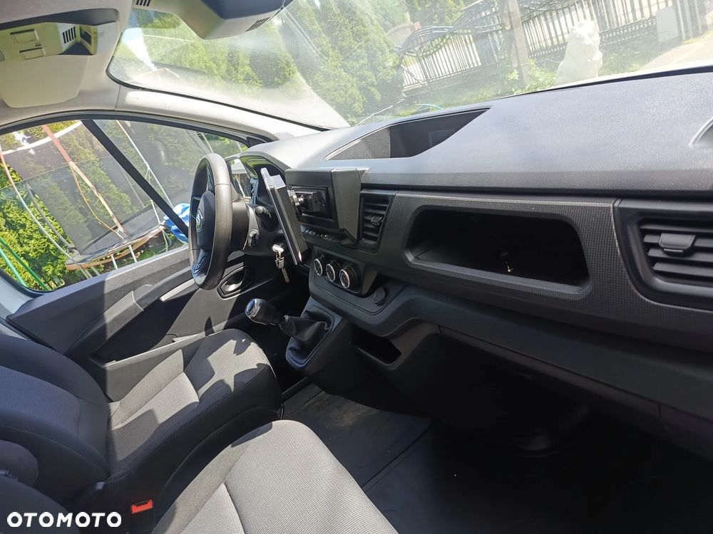 Renault Trafic - 8