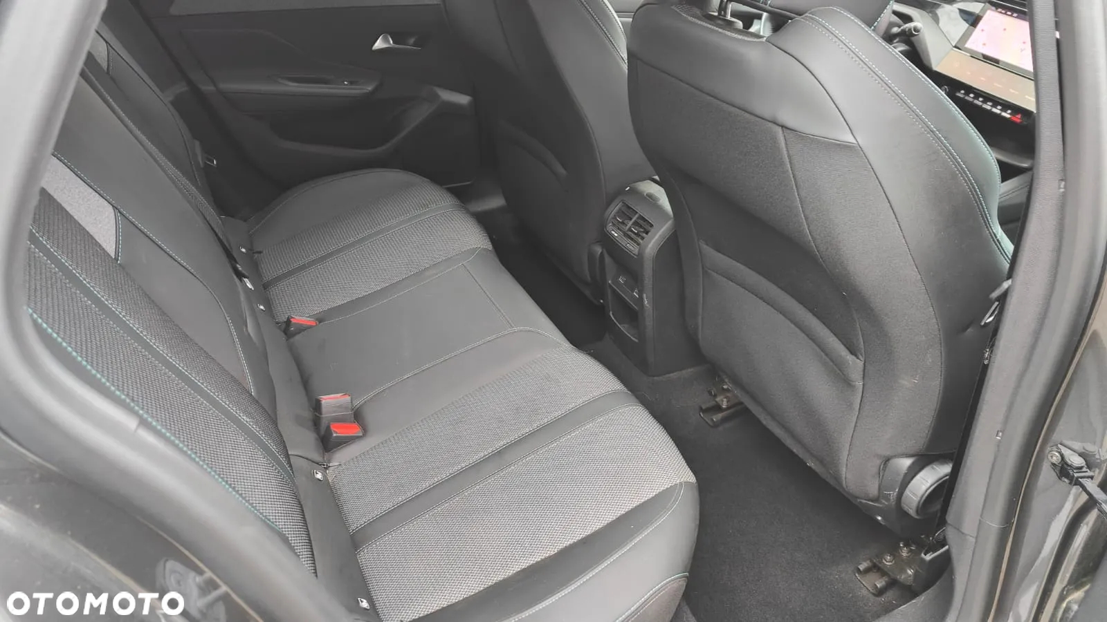 Peugeot 308 SW 1.5 BlueHDi Allure Pack S&S EAT8 - 17
