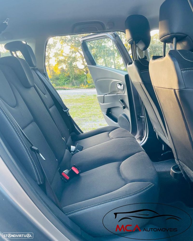 Renault Clio Sport Tourer 1.5 dCi Dynamique S - 14