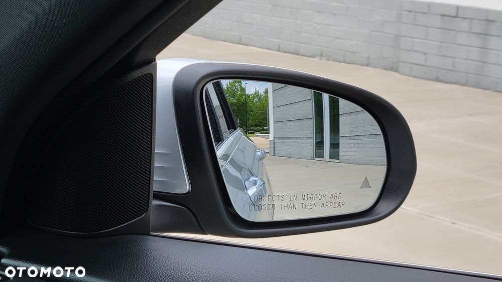 Mercedes-Benz GLC 300 4Matic 9G-TRONIC - 9