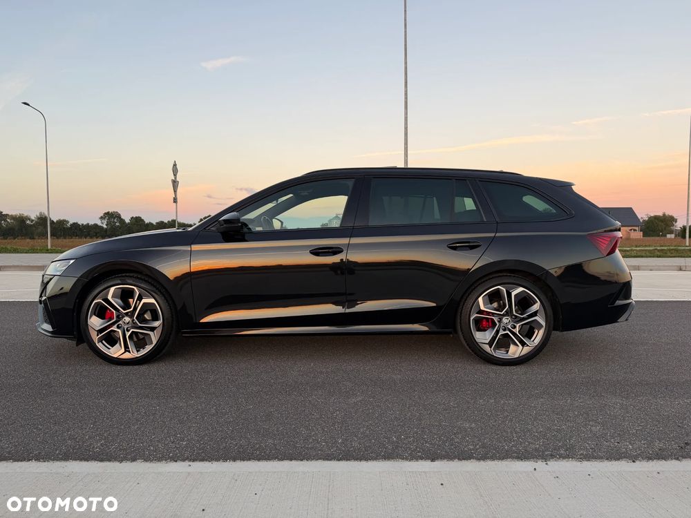 Skoda Octavia 2.0 TDI RS DSG - 8