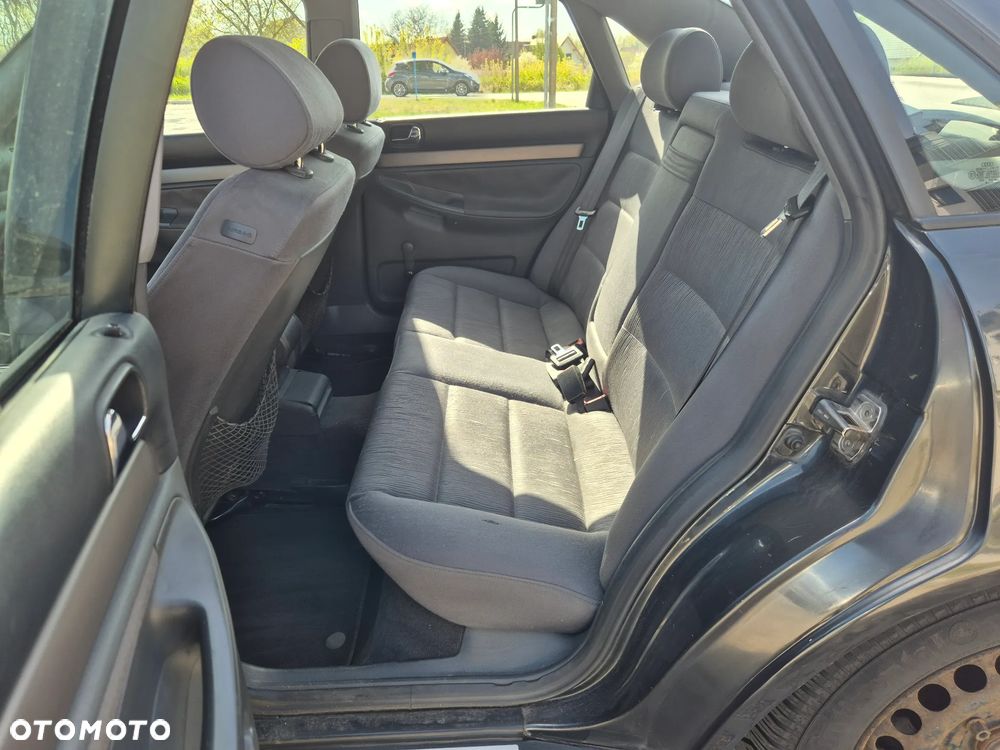 Audi A4 Limousine - 21
