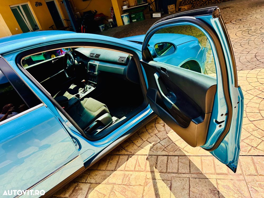Volkswagen Passat 2.0TDI Comfortline DPF - 7