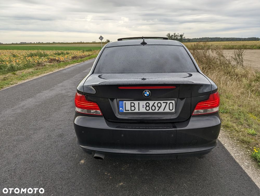 BMW Seria 1 120d - 19