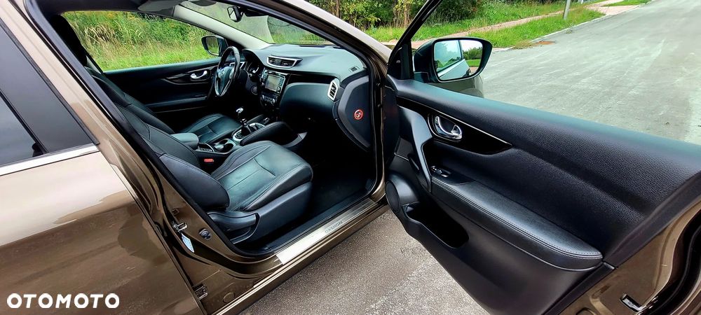 Nissan Qashqai 1.6 Tekna S/S - 28