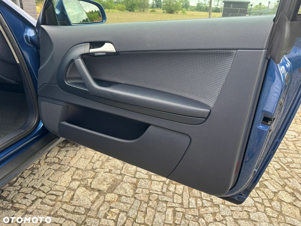Audi A3 3-drzwiowe 1.6 Ambition - 29