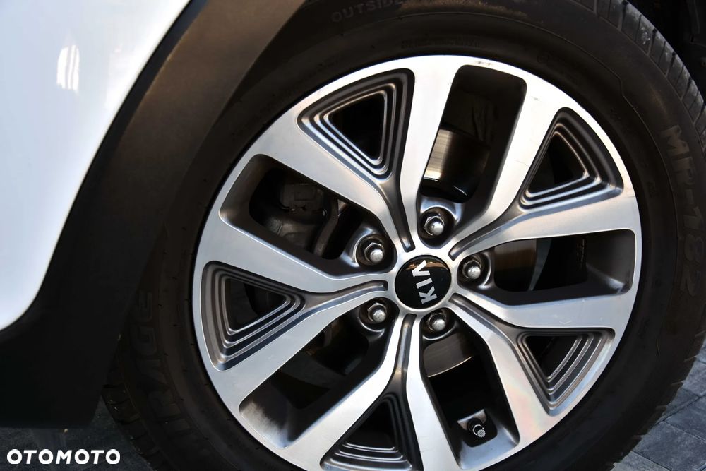 Kia Sportage 2.0 CRDI 4WD Dream-Team Edition - 7