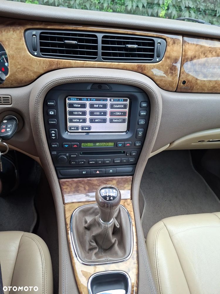 Jaguar S-Type