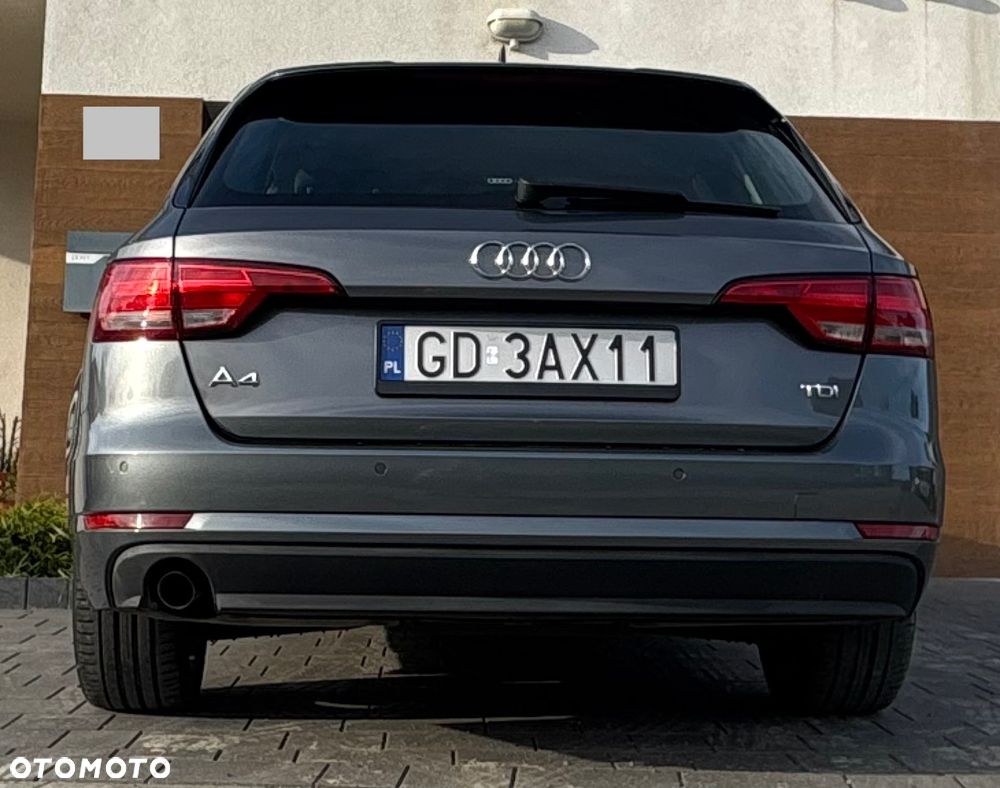 Audi A4 Avant 2.0 TDI ultra S tronic design - 12