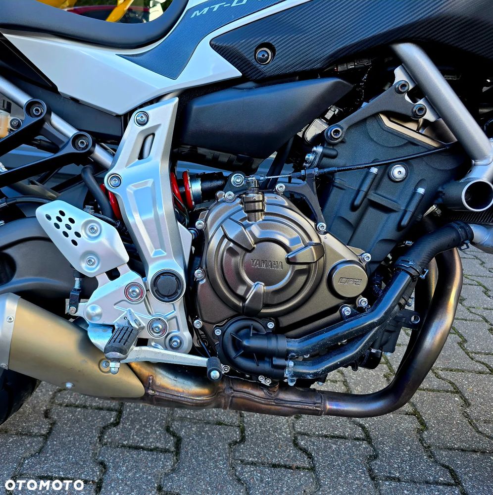 Yamaha MT - 19