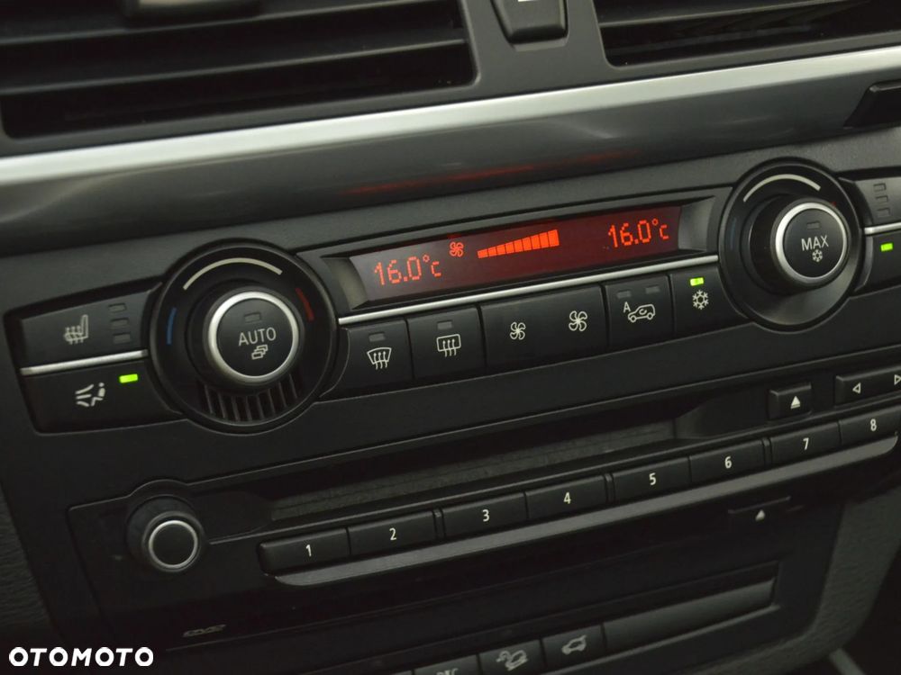 BMW X5 xDrive30d - 23