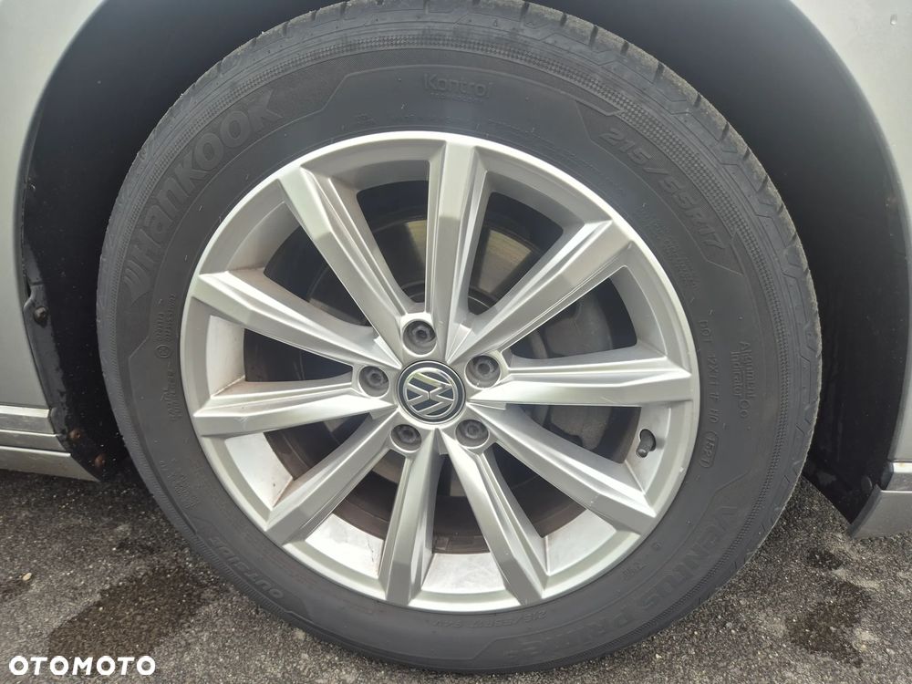 Volkswagen Passat 2.0 TDI SCR (BlueMotion Technology) Comfortline - 13