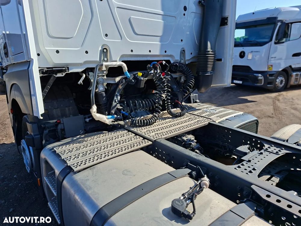 Mercedes-Benz Actros 5 1845 BigSpace - 10