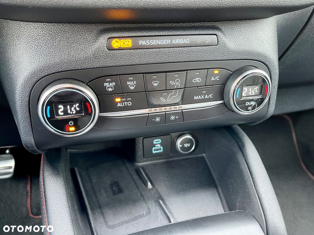 Ford Kuga 1.5 EcoBlue FWD ST-Line - 29