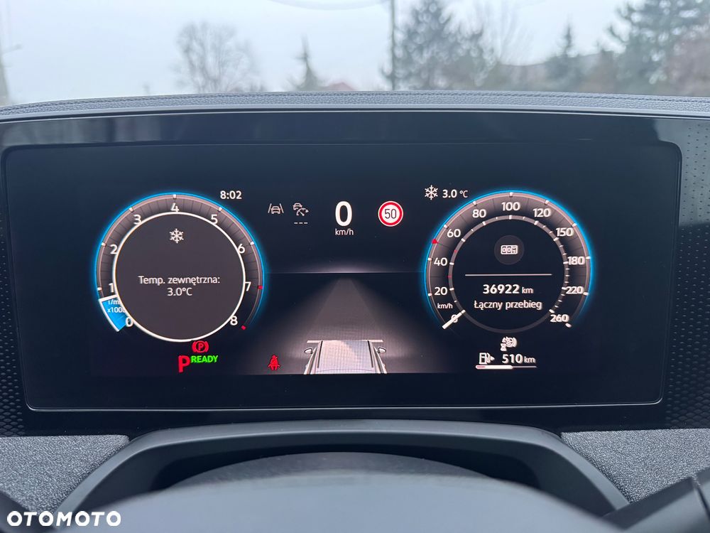 Volkswagen Passat - 34