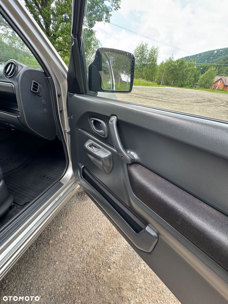 Suzuki Jimny 1.3 Comfort EU6 - 22