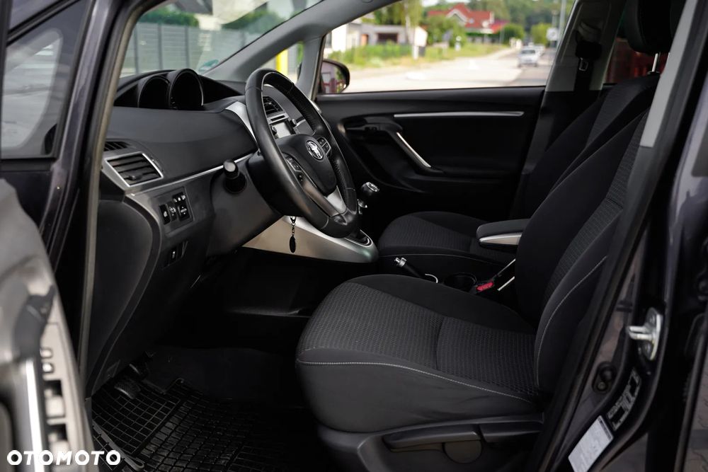 Toyota Verso 1.6 D-4D 7-Sitzer Start/Stop Skyview Edition - 14