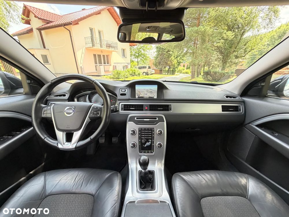 Volvo V70 D3 Edition - 19