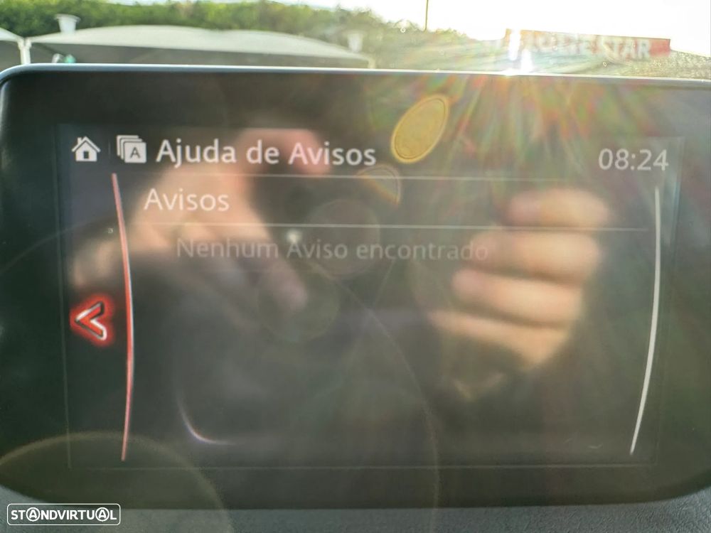 Mazda 3 Hatchback 1.5 Sky-G Evolve Navi - 20