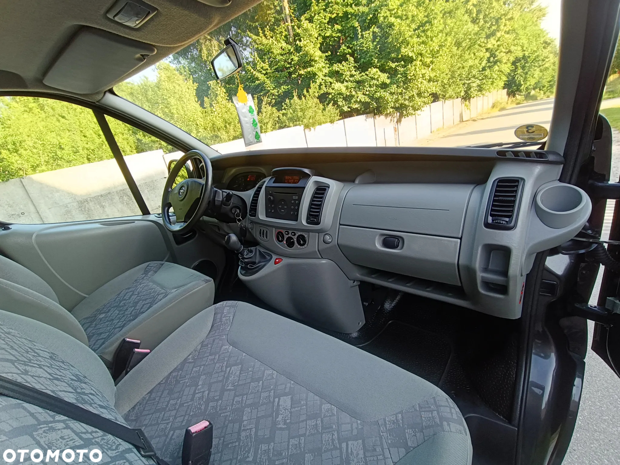 Opel Vivaro L2H1 2.9t - 29
