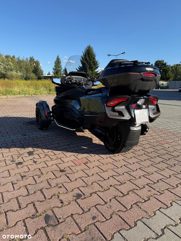Can-Am Spyder - 4