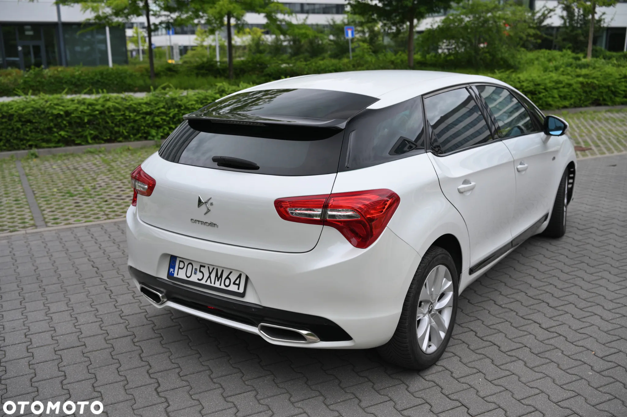Citroën DS5 2.0 HDi Hybrid4 SoChic MCP - 17